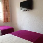 Skol - 1 Bedroom With Sea Views マルベーリャ