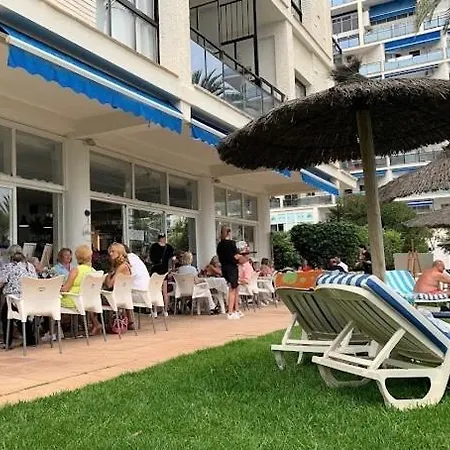 Skol - 1 Bedroom With Sea Views *