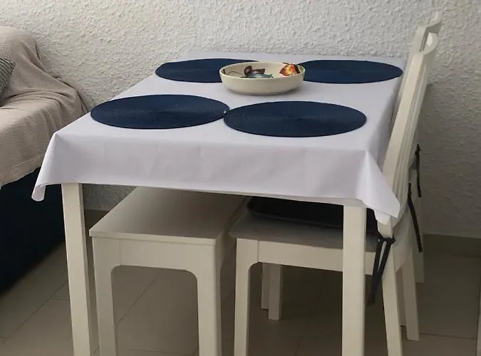 Apartmán Skol - 1 Bedroom With Sea Views *