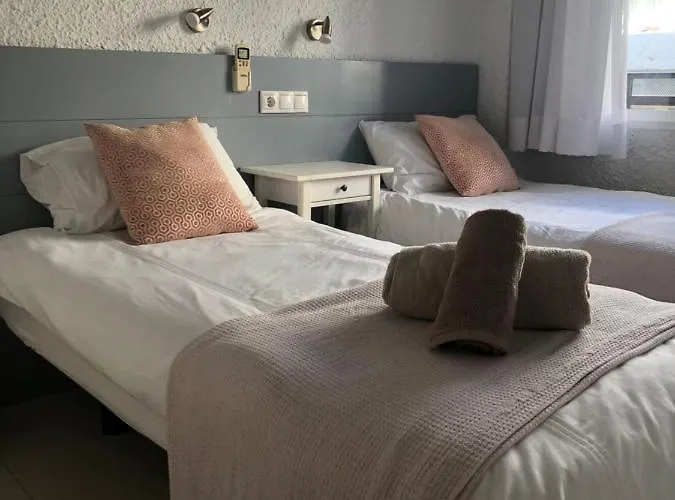 Skol - 1 Bedroom With Sea Views * Marbella