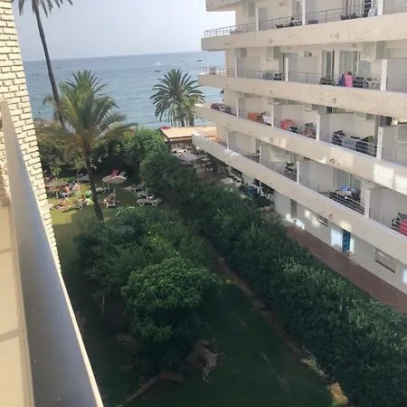 Skol - 1 Bedroom With Sea Views شقة