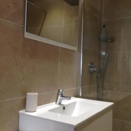 דירה Skol - 1 Bedroom With Sea Views מארבלה